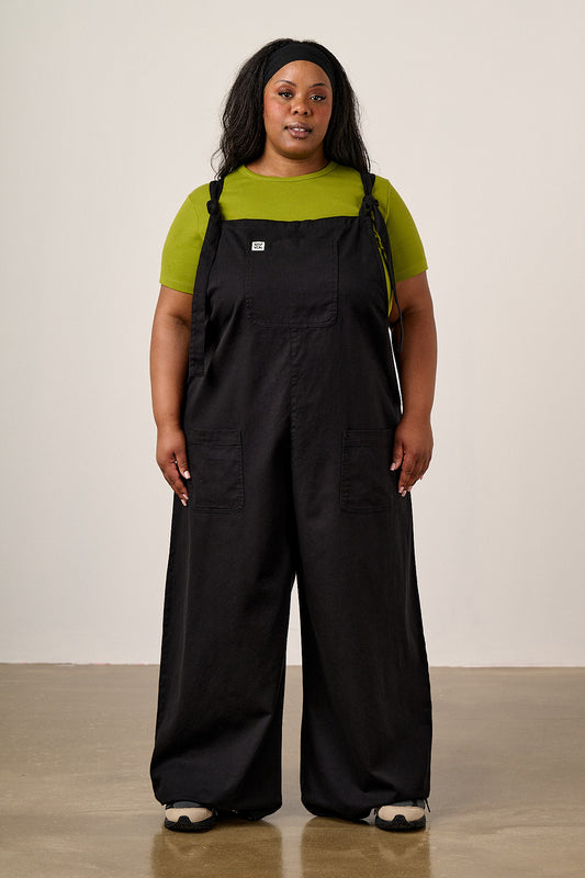 Arlo - Wide Leg Dungarees Organic Cotton in Black