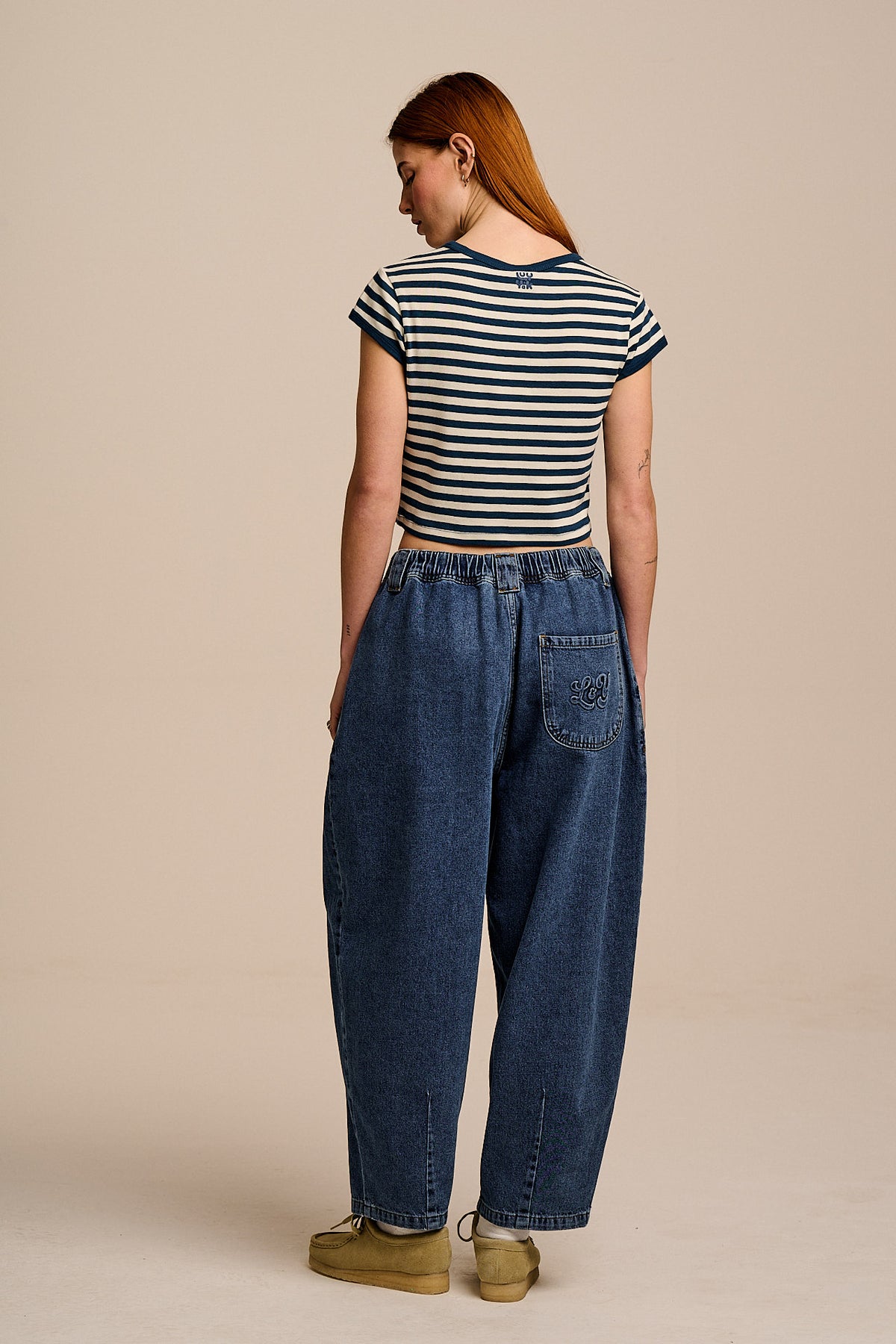 Ashby - Denim Barrel Leg Jeans in Mid Wash New Fit