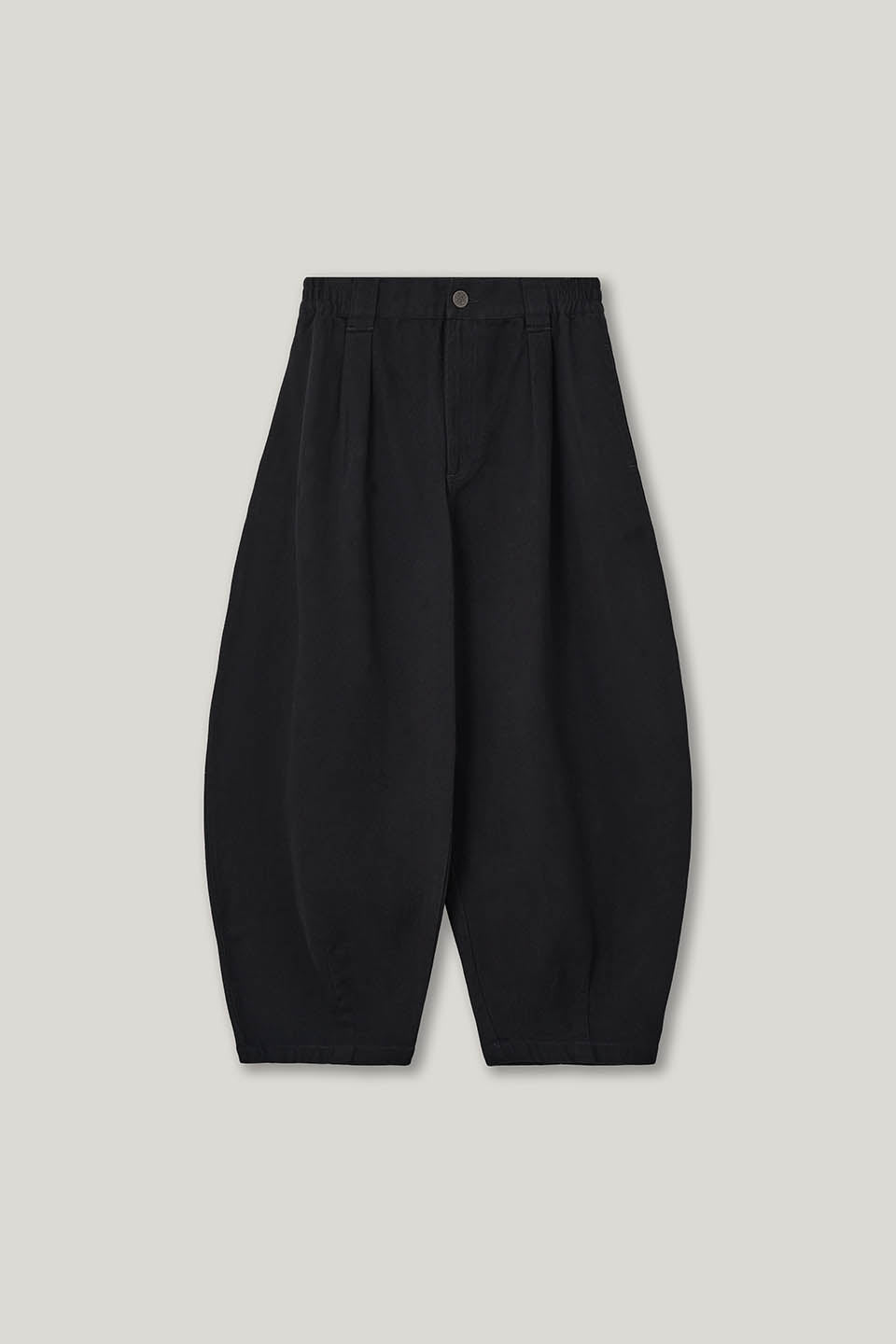 Ashby - Cotton Barrel Leg Trousers in Black