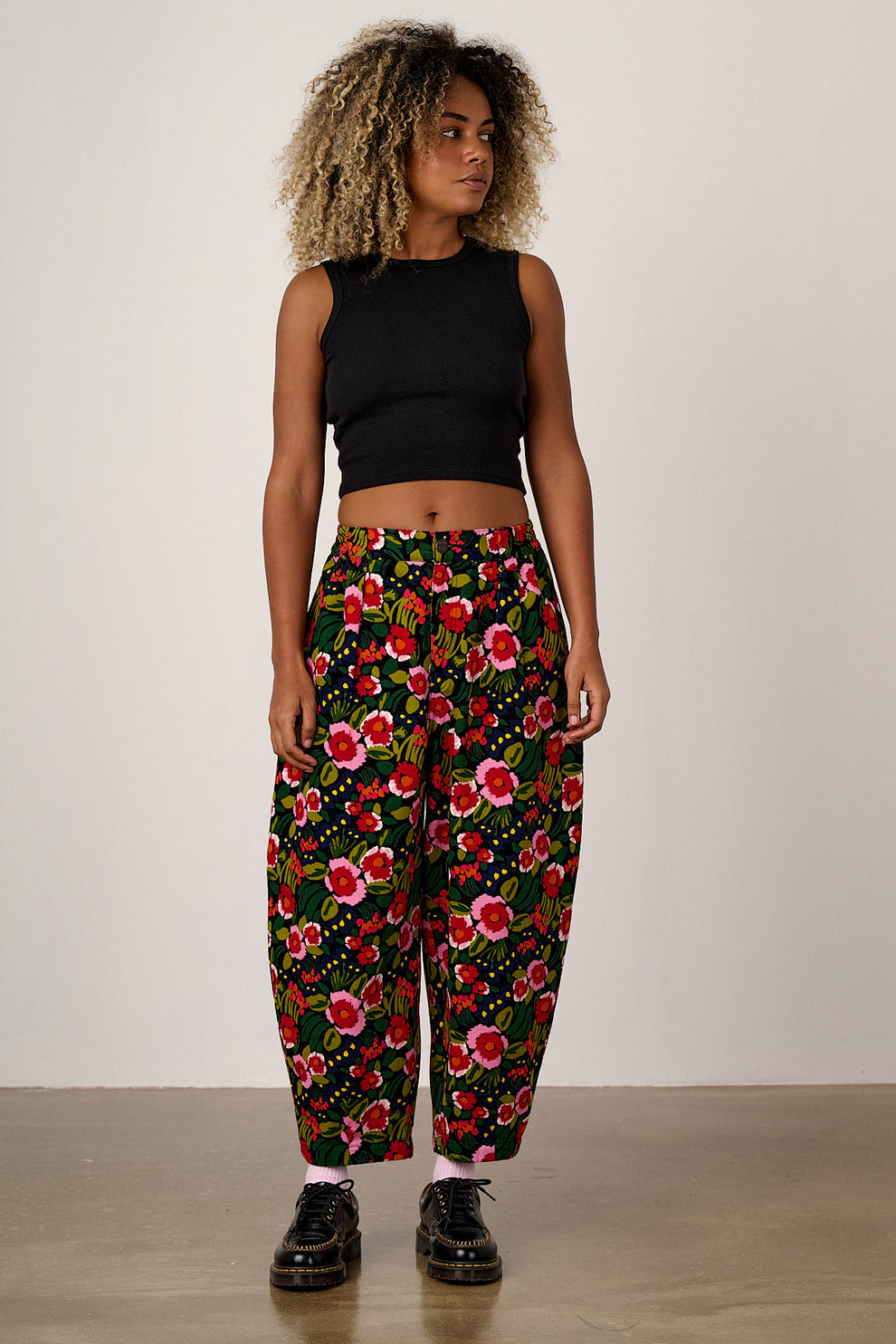 Lucy & Yak Ashby Cotton Barrel Leg Trousers in Black Floral