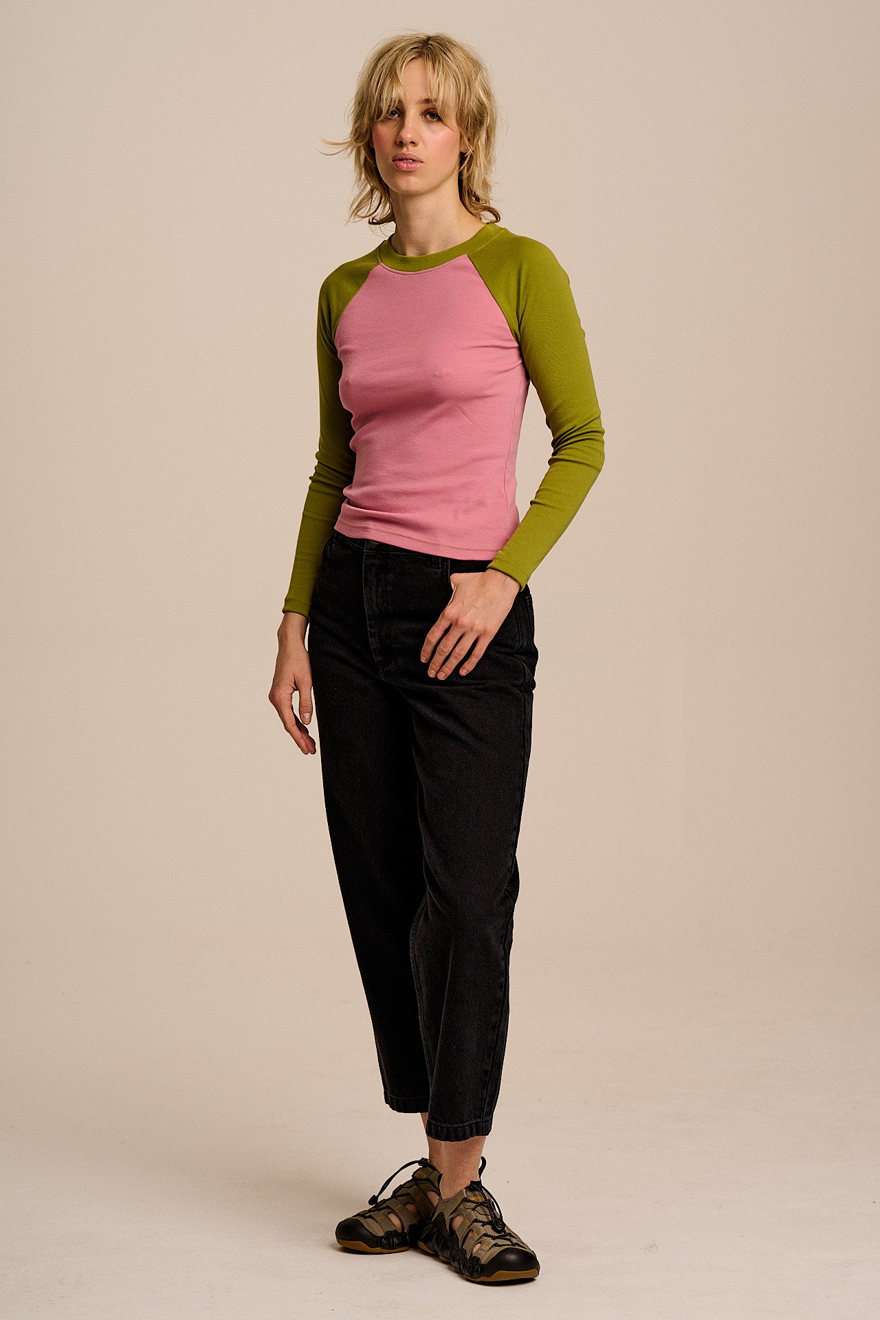 Avi - Long Sleeve Raglan Top in Pink & Green