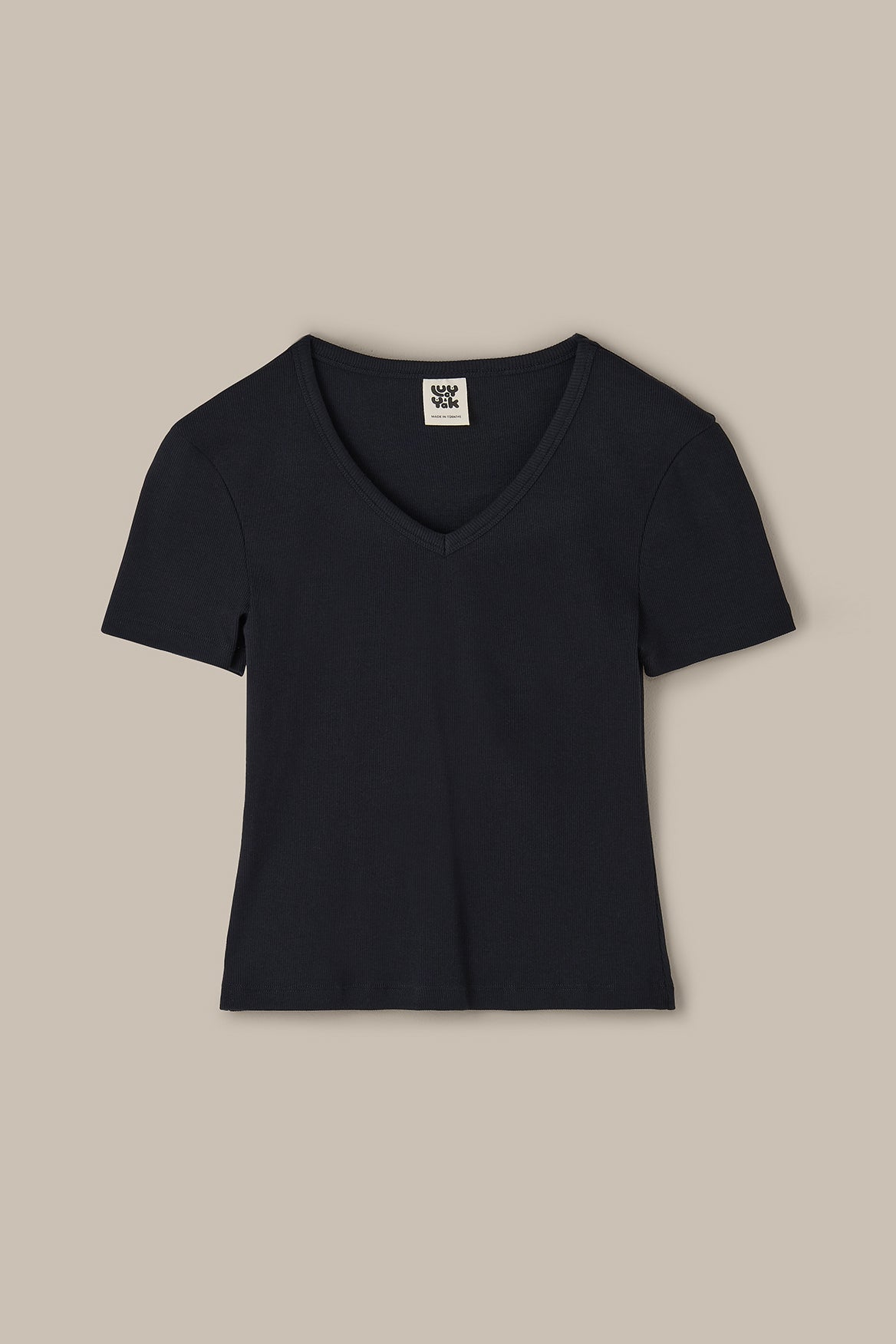Ivy - Ribbed Cotton V Neck T-Shirt in Black