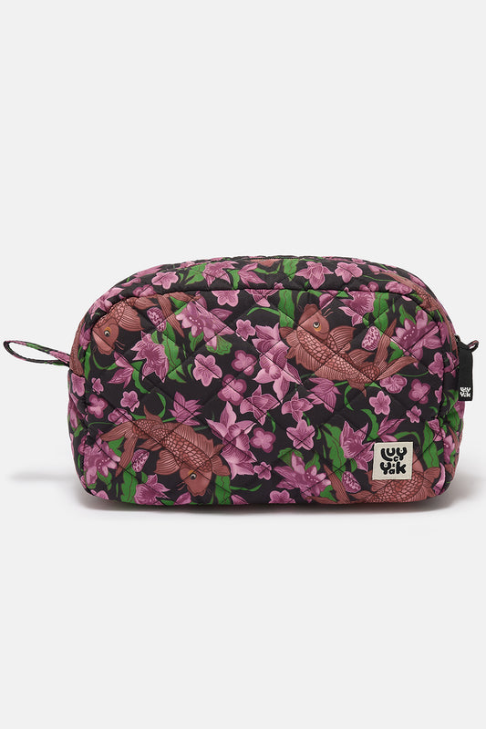 Amaliah - Washbag in Koi Print