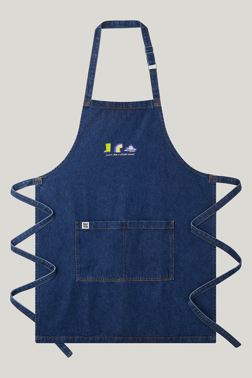 L.E Amaia - Mid Wash Blue Denim Apron Studio Arhoj & Yak – Lucy & Yak