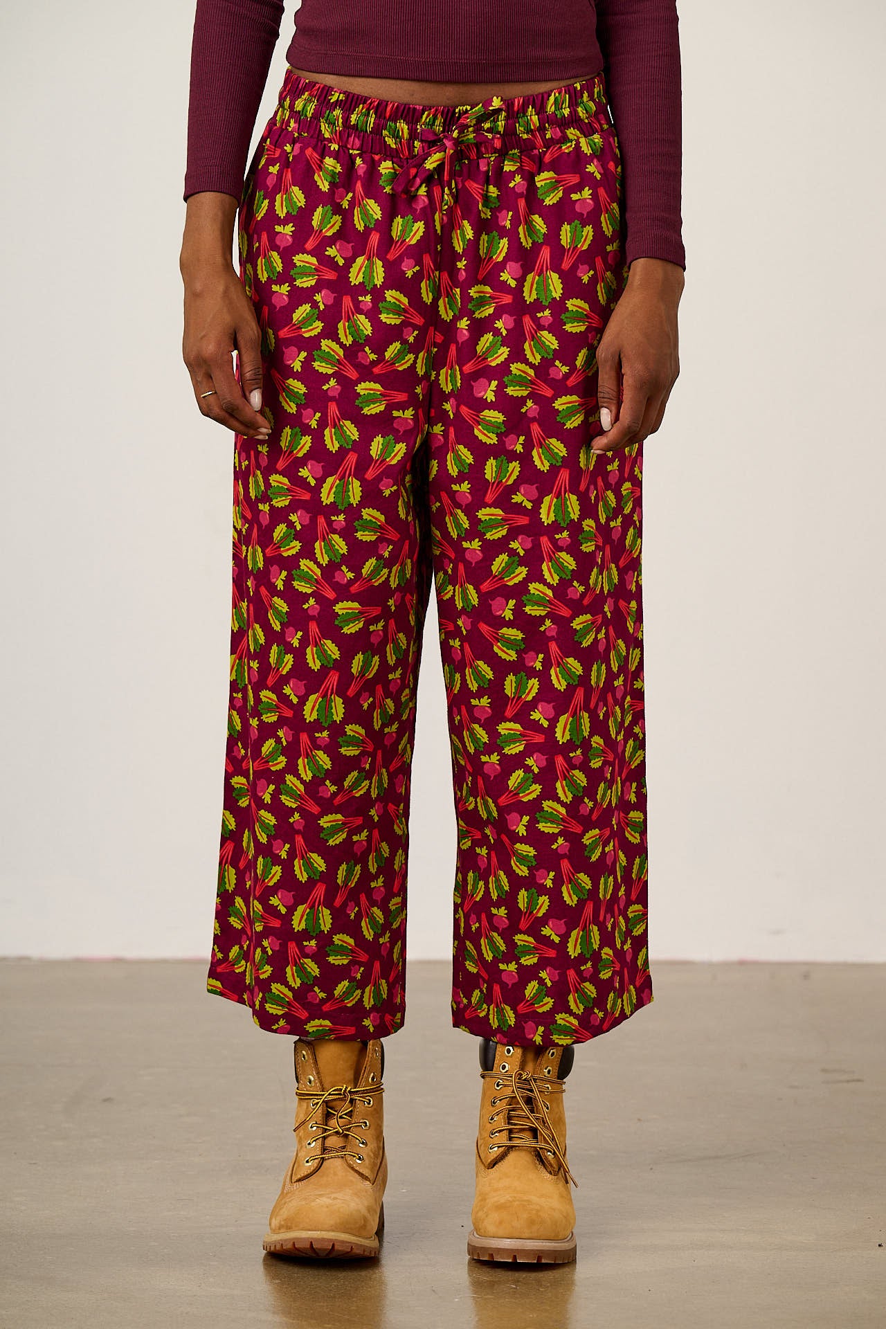 Chuck - Wide Leg Organic Cotton Trousers in Rhubarb Print