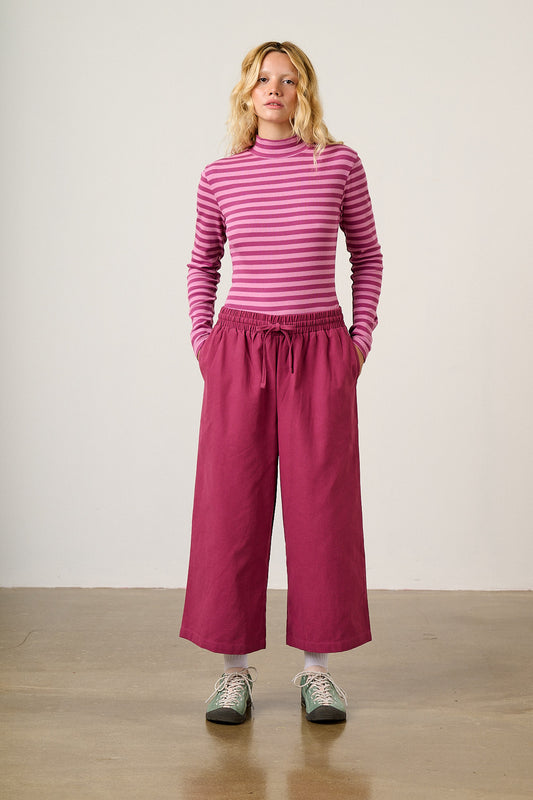 Chuck - Organic Cotton Wide Leg Trousers in Raspberry Matty