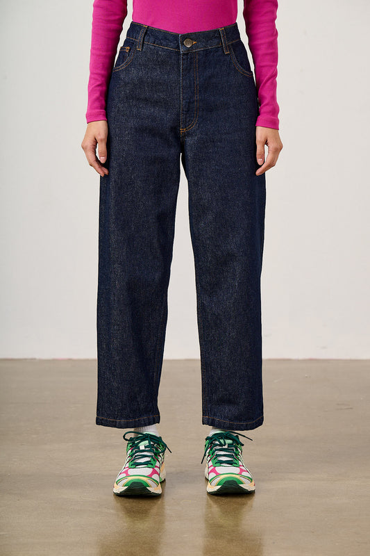 Drew - Cropped Straight Leg Jeans Organic Cotton Denim in Vintage Indigo