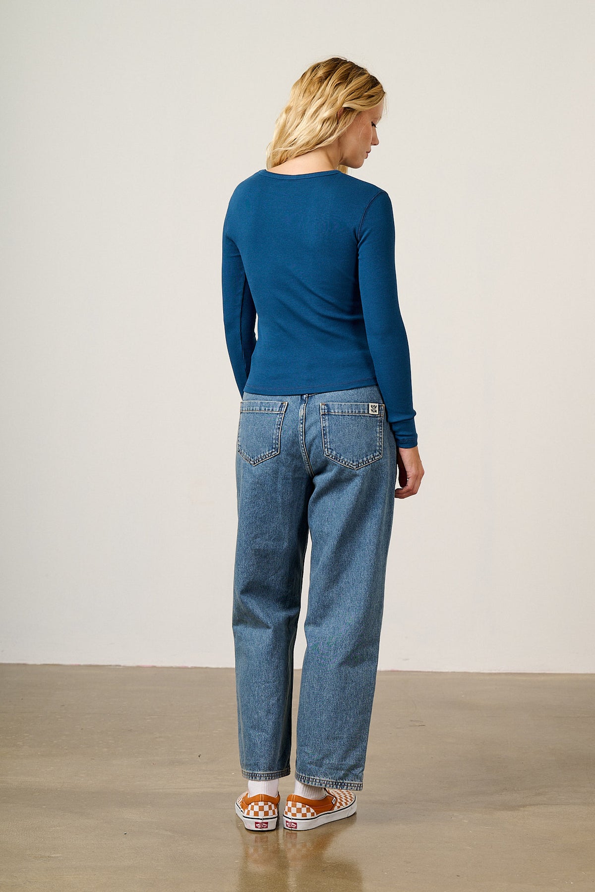 Grayson - Long Sleeve Cotton Top in Blue Opal