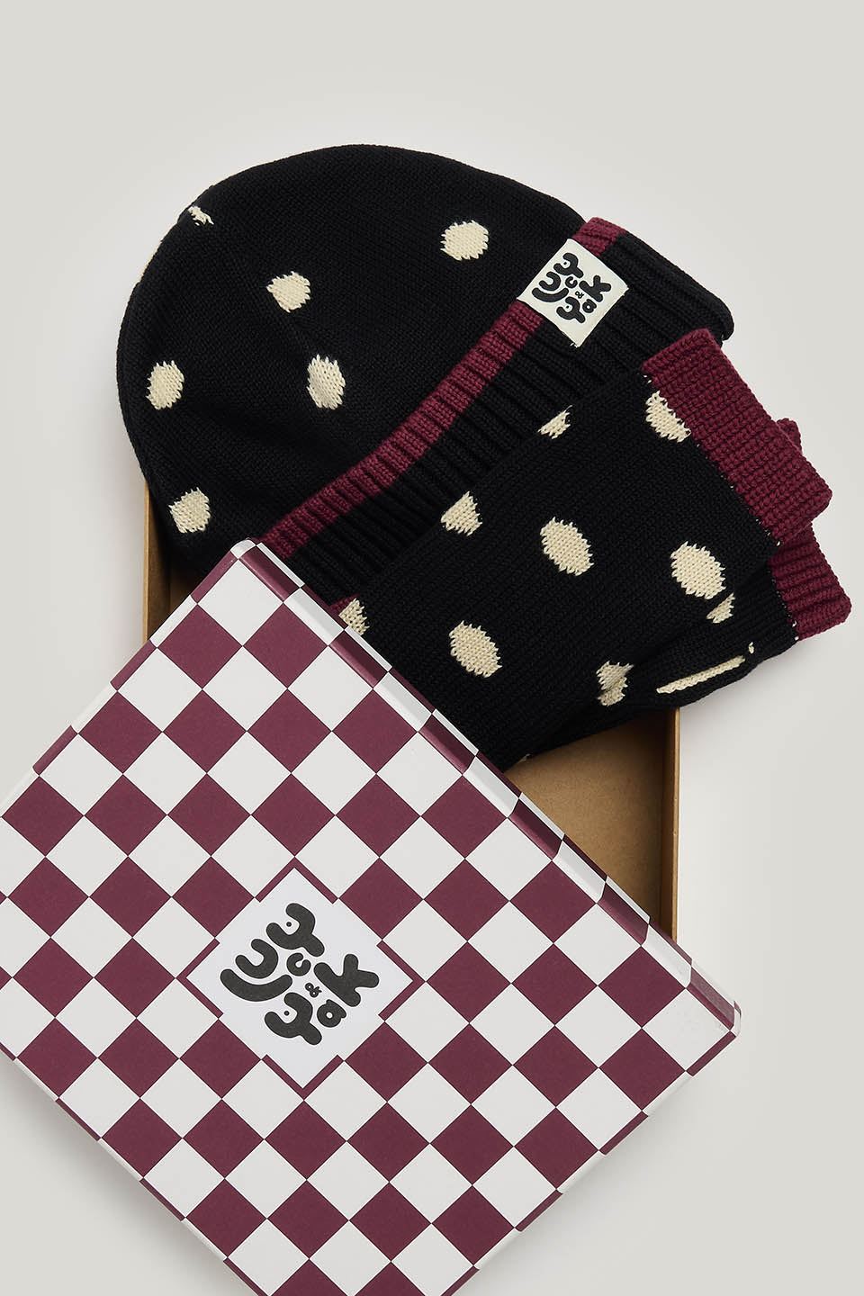 Luca - Knitted Hat & Glove Set - Black Polka Dot