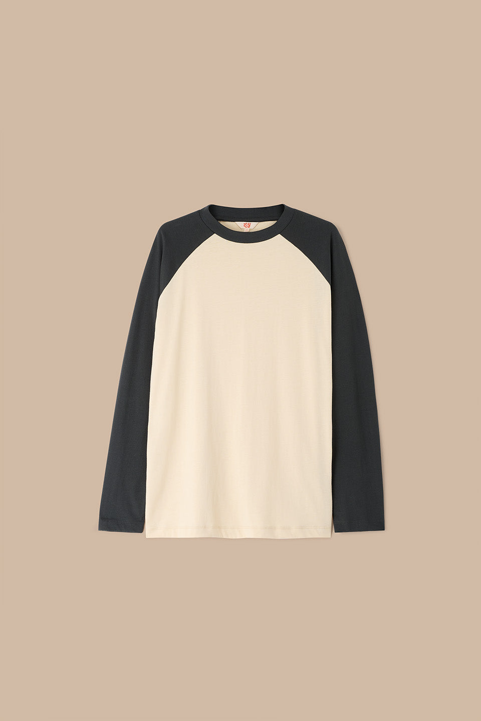 Bennett - Oversized Organic Cotton Raglan Tee in Ecru & Black (IMPERFECT)