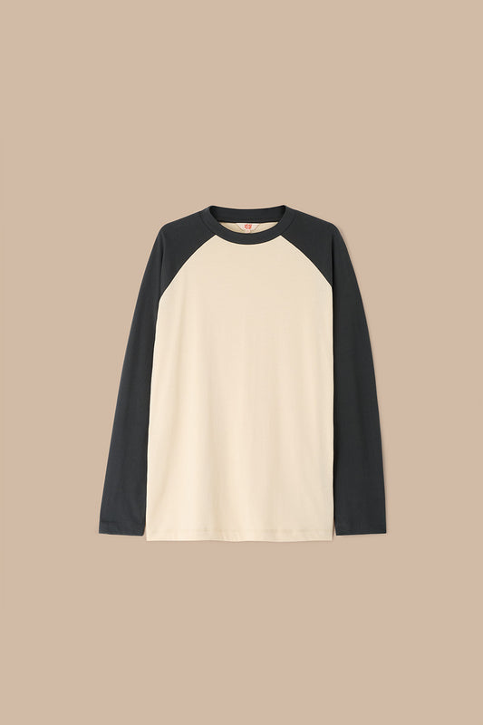 Bennett - Oversized Organic Cotton Raglan Tee in Ecru & Black (IMPERFECT)