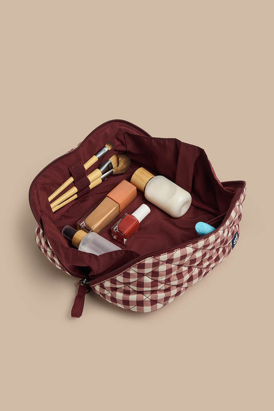 Makari - Open Washbag in Red and Ecru Gingham