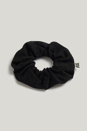 Mimmi - Oversized Cotton Scrunchie in Black