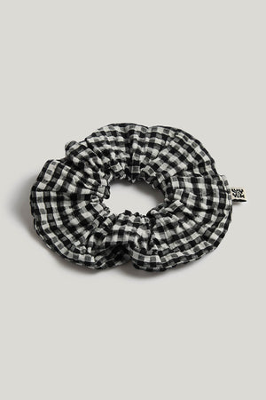 Mimmi - Scrunchie Organic Cotton in Black and White Check