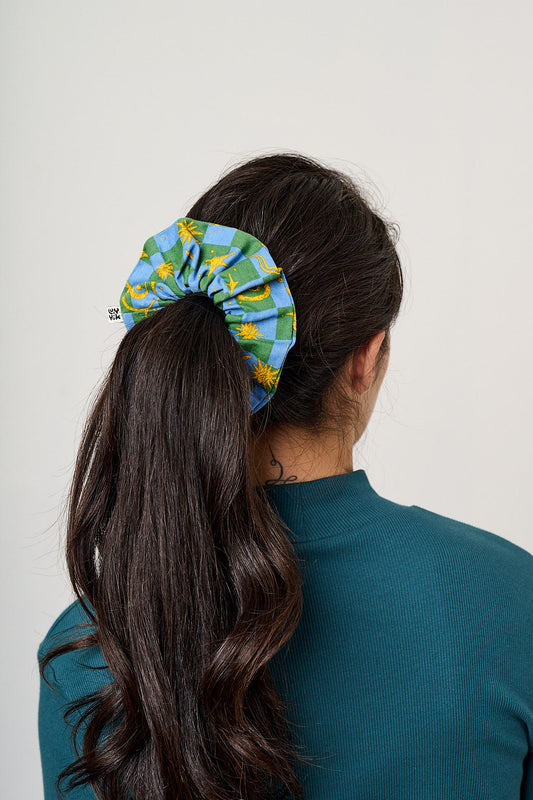 Mimmi - Scrunchie Organic Cotton in Celestial Checkerboard