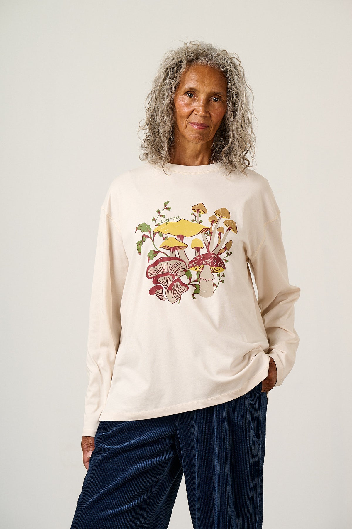 Murat - Long Sleeve Lightweight Cotton T-Shirt in in Mushroom Print