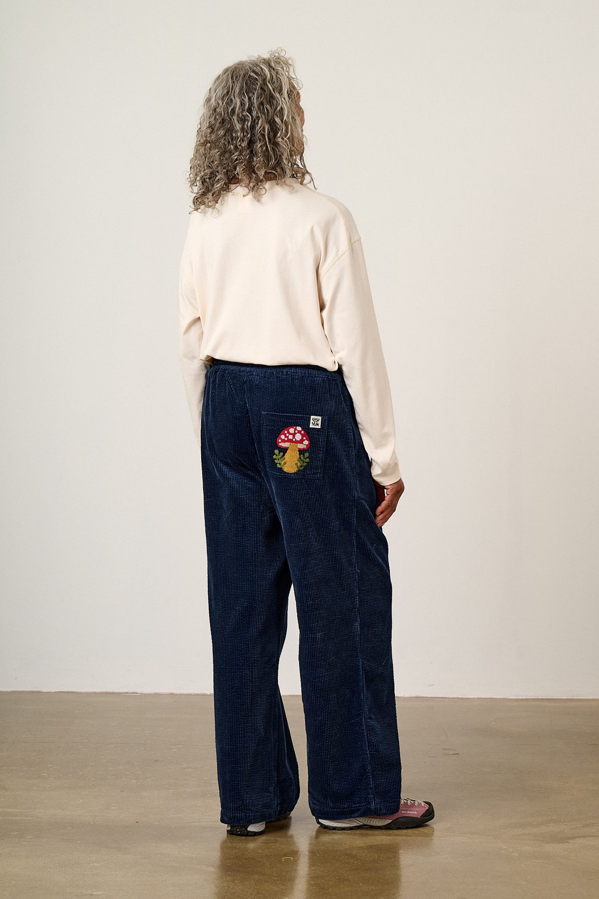 Norris - Wide Leg Corduroy Trousers in Navy with Mushroom Emb