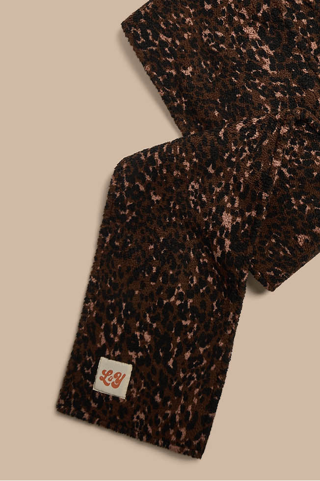 Ola - Borg Scarf in Animal