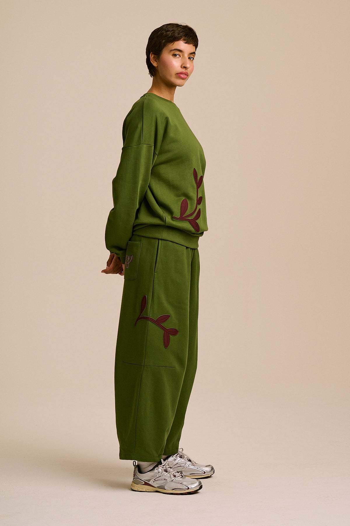 Sutton - Organic Cotton Blend Sweatshirt in Green Leaves