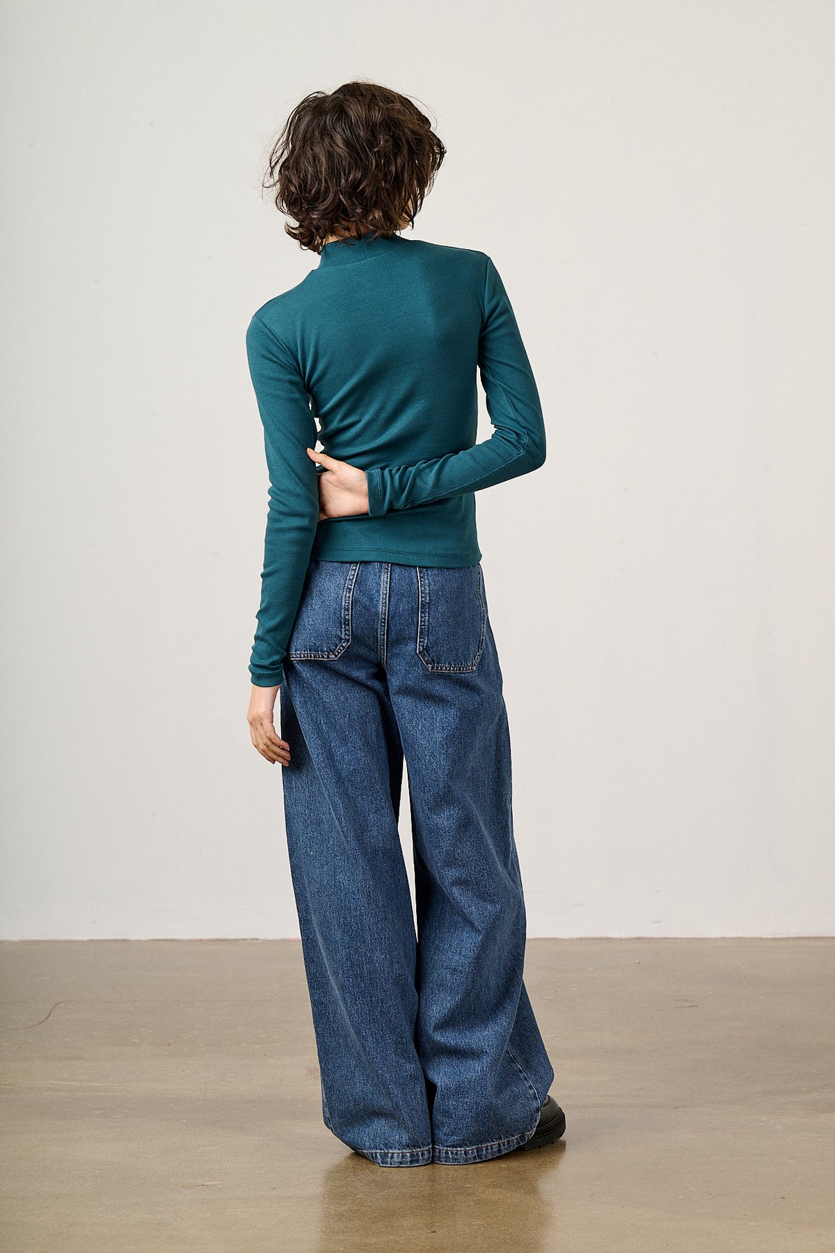 Tia - Organic Cotton Ribbed Funnel Neck in Teal