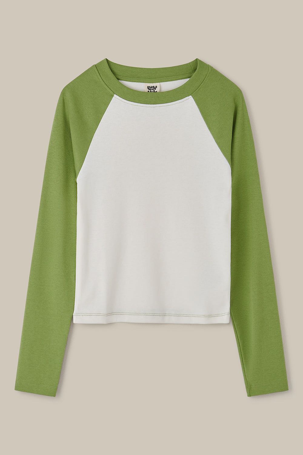 Avi - Long Sleeve Raglan T-Shirt in Green & White