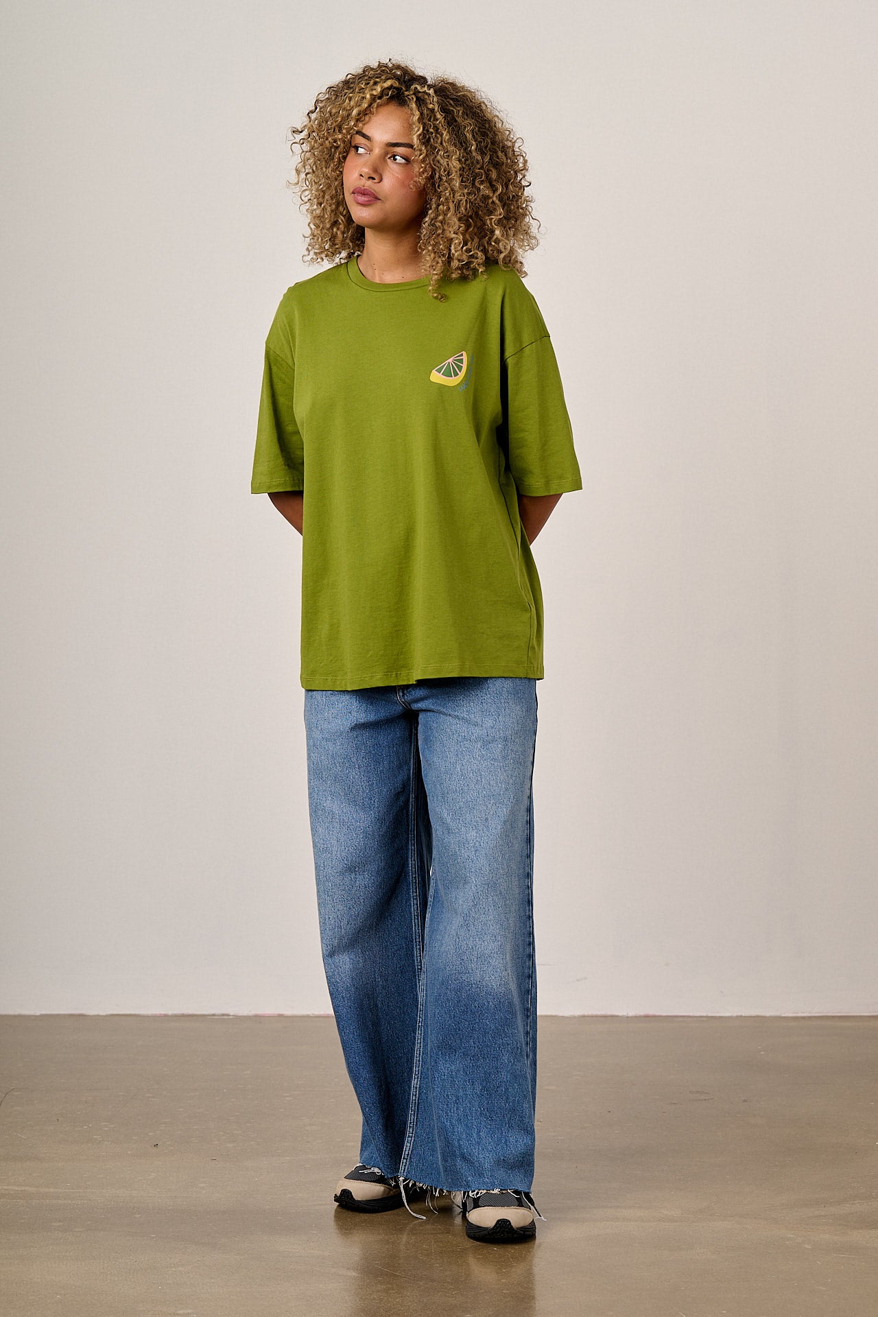 Benny - Oversized Cotton T-Shirt in Green Ilha Grande Print