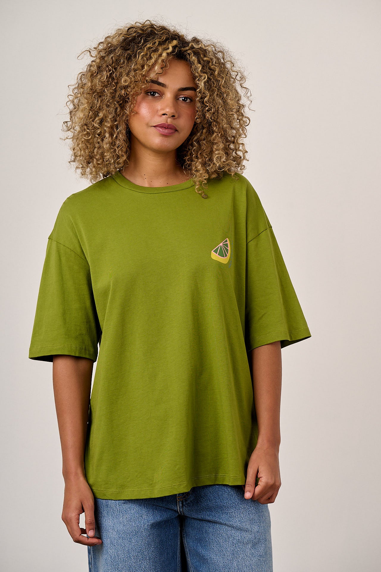 Benny - Oversized Cotton T-Shirt in Green Ilha Grande Print