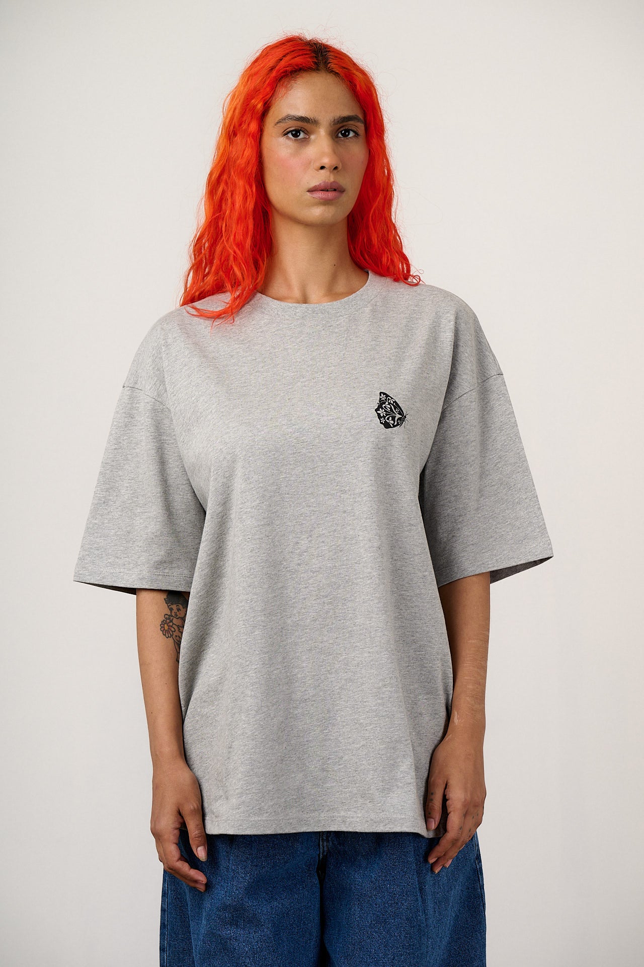 Benny - Oversized Cotton T-Shirt in Grey Marl with Butterfly Print