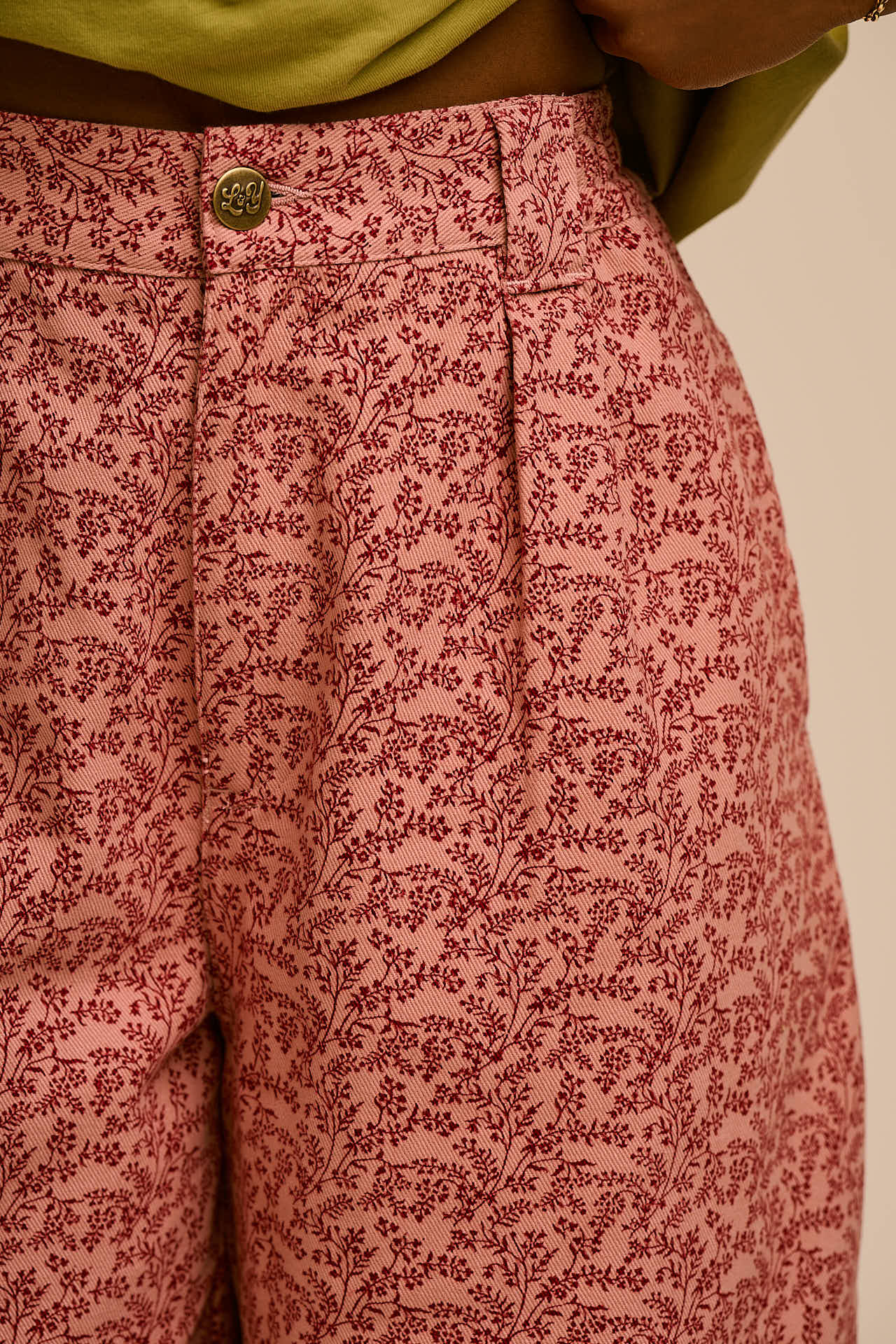 Ashby - Cotton Barrel Trouser in Pink Palace Ditsy Floral