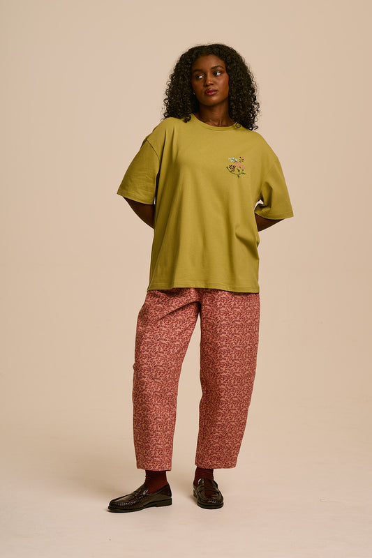 Benny - Oversized Cotton T-Shirt in Green Palace Floral