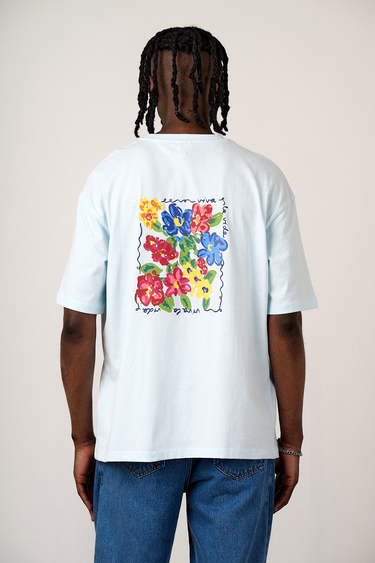Benny - Oversized Cotton T-Shirt in Blue Vida Flower Print