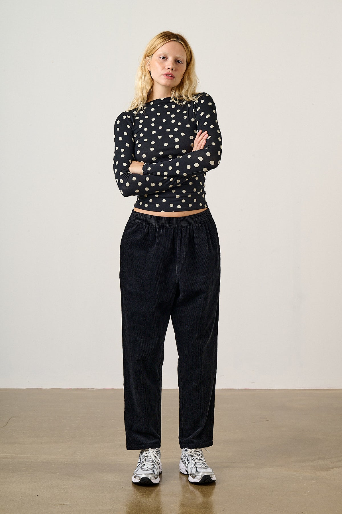 Billie - Organic Corduroy Trousers in Black