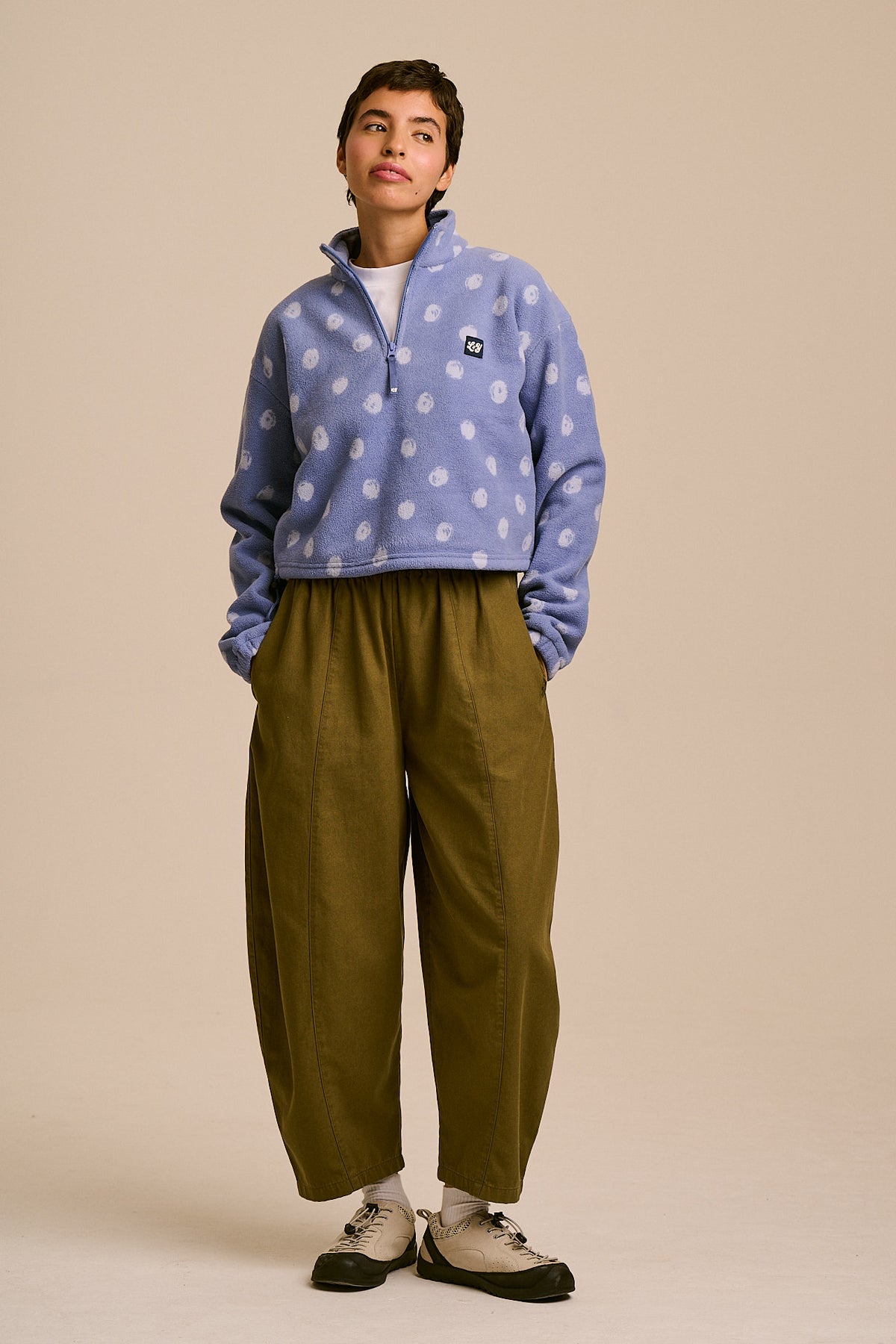 Blake - Cropped Polar Fleece in Dot to Dot Blue