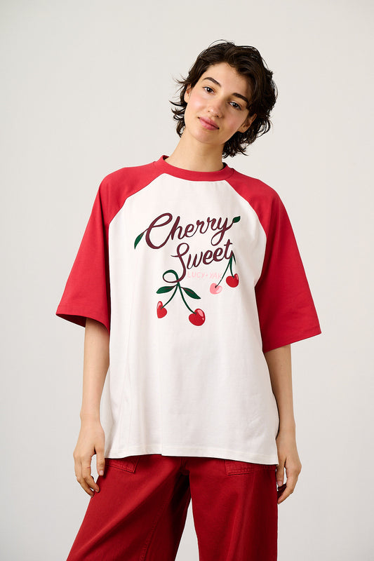 Bradley - Oversized Cotton Raglan T-Shirt in Cherry Sweet Print
