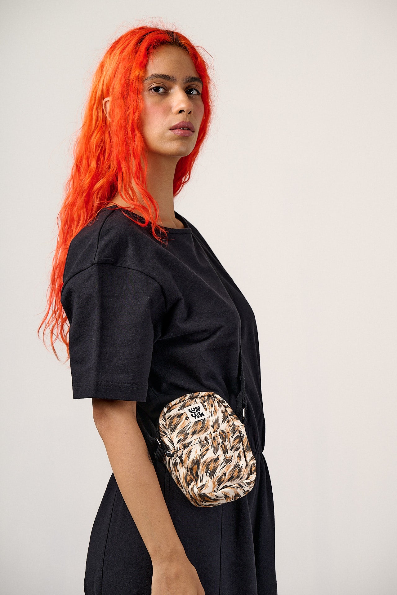 Brady - Cotton Crossbody Bag in Leo Swirl