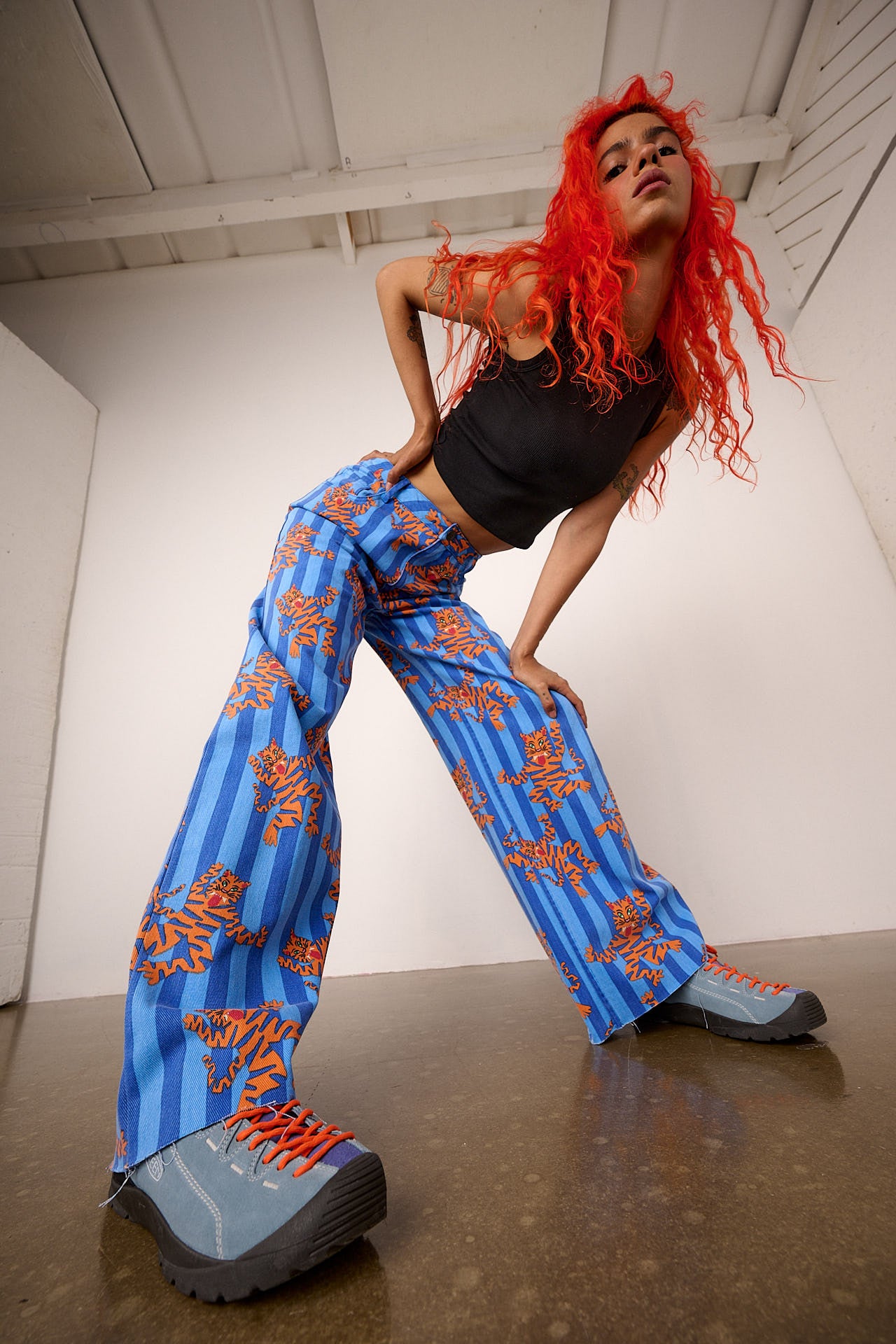 Carter - High Waisted Cotton Trousers in Blue Tiger Stripe