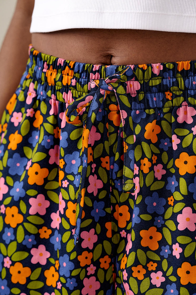 Charlie - Cotton Shorts in Navy Floral – Lucy & Yak