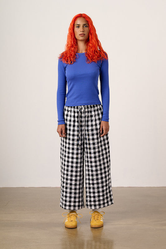 Chuck - Wide Leg Trousers Organic Cotton Seersucker in Black & White Gingham