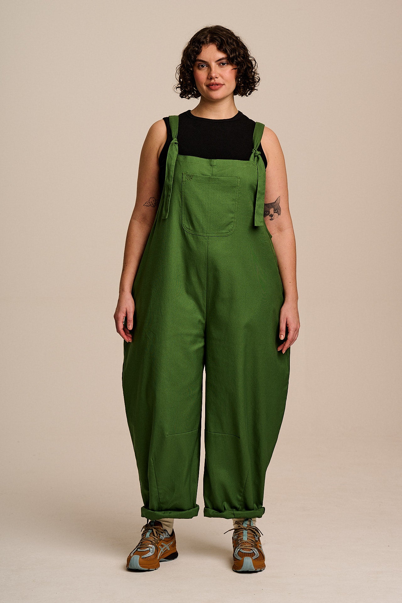Chula - Cotton Barrel Leg Dungarees in Palm Green