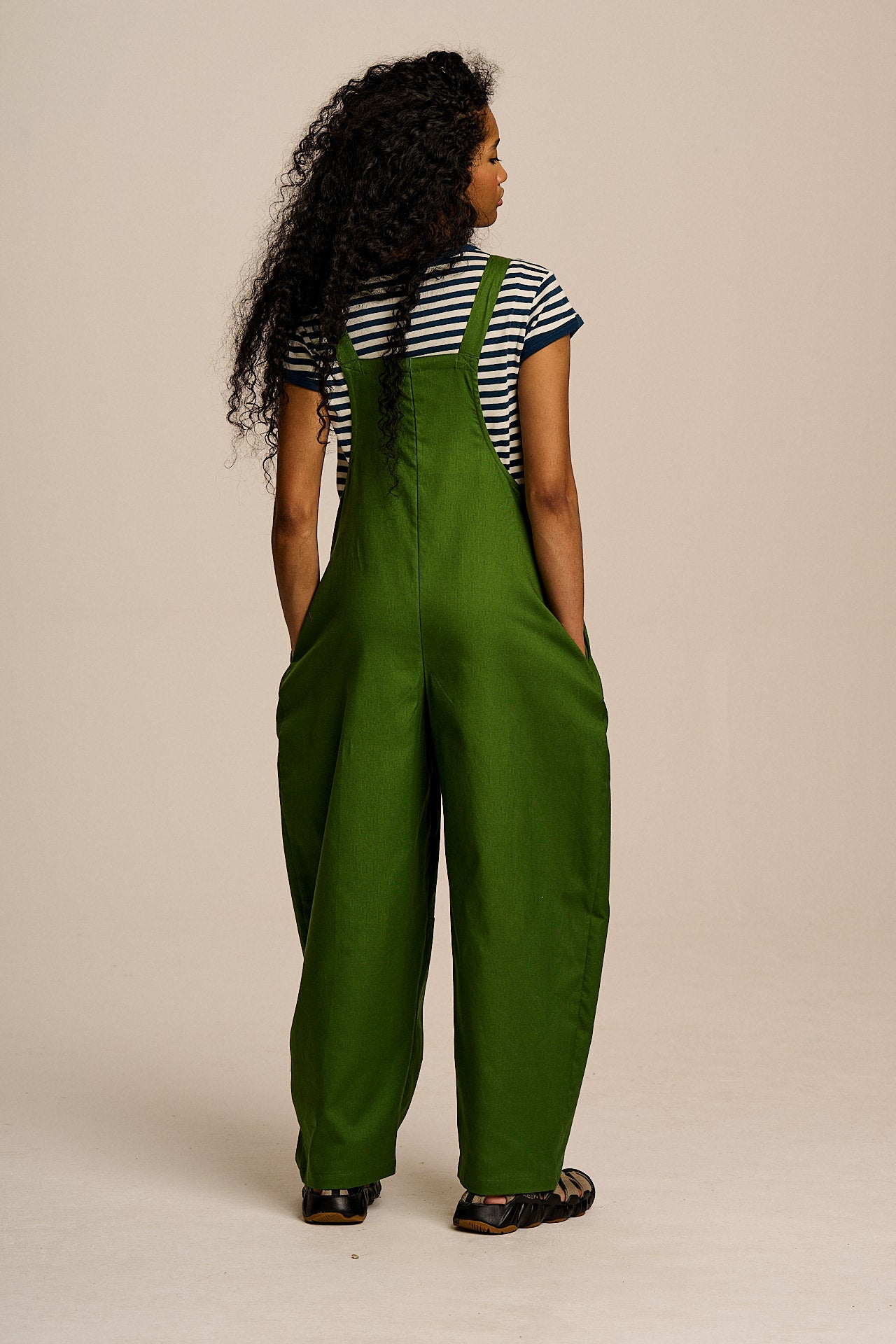 Chula - Cotton Barrel Leg Dungarees in Palm Green