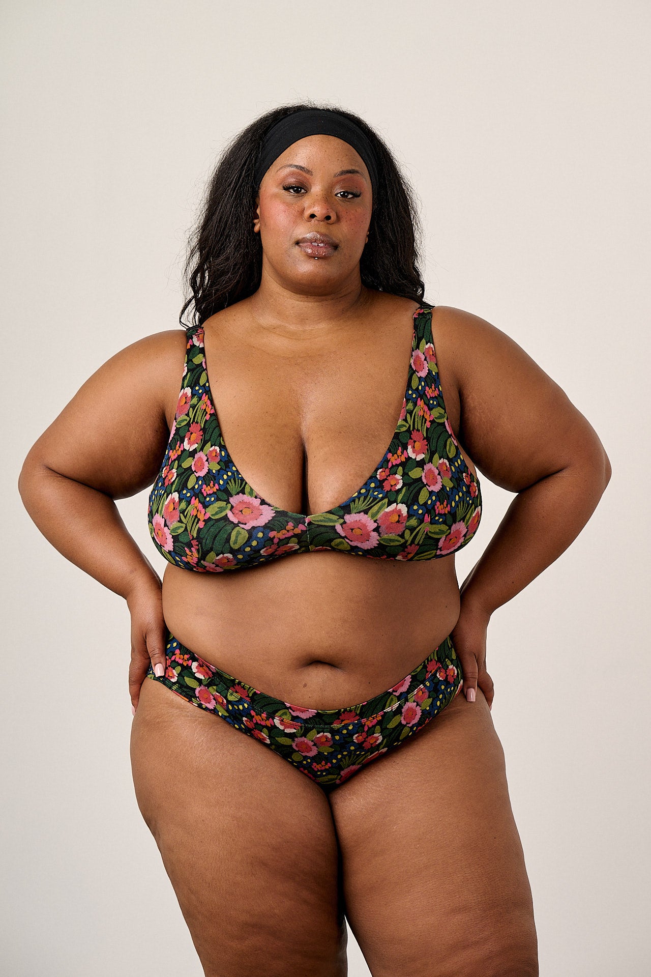 Clover - Viscose Bralette in Black Marie Print