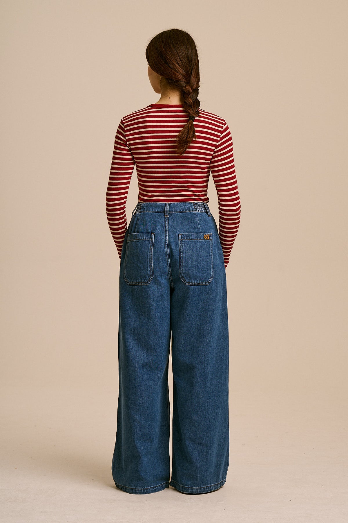 Cole 'New Improved Fit' - Organic Denim Wide Leg Jeans in Mid Wash Blue