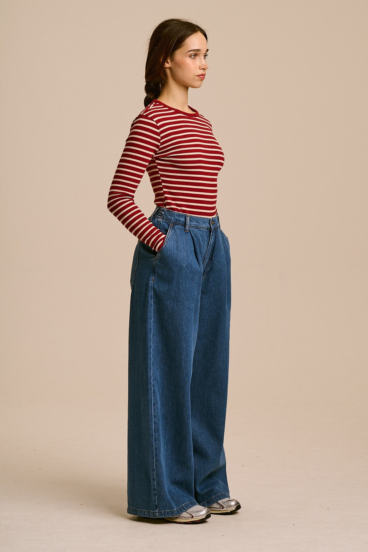 Cole 'New Improved Fit' - Organic Denim Wide Leg Jeans in Mid Wash Blue