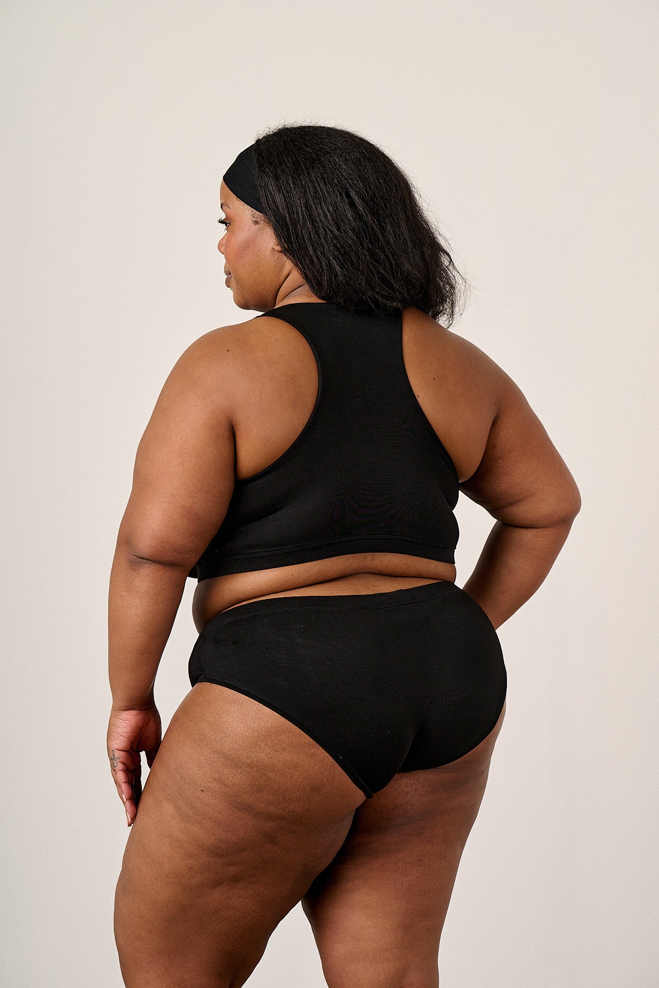 Collette - Viscose Brief in Black