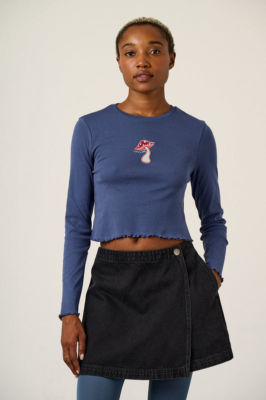 Hansel - Long Sleeve Cotton Crop Top in Mushroom Embroidery