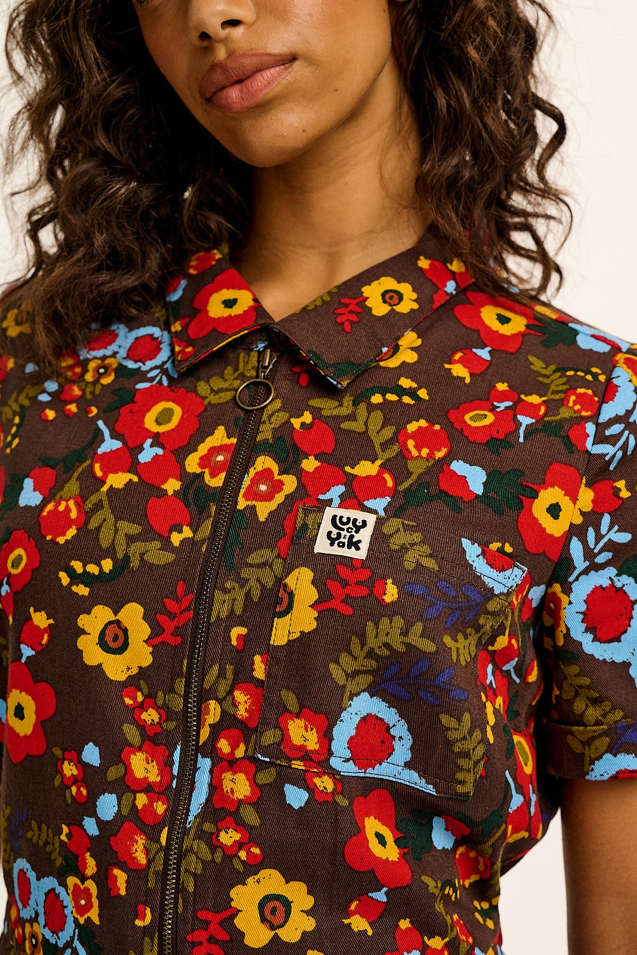 Ragan - Cotton Jumpsuit in Follow Trails Floral Print