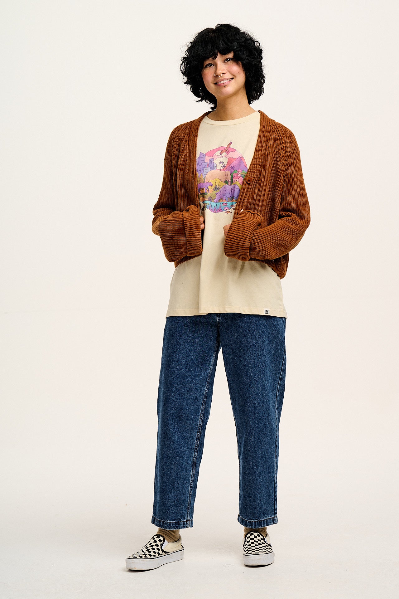 Robyn - V-Neck Knitted Cardigan in Caramel Cafe brown