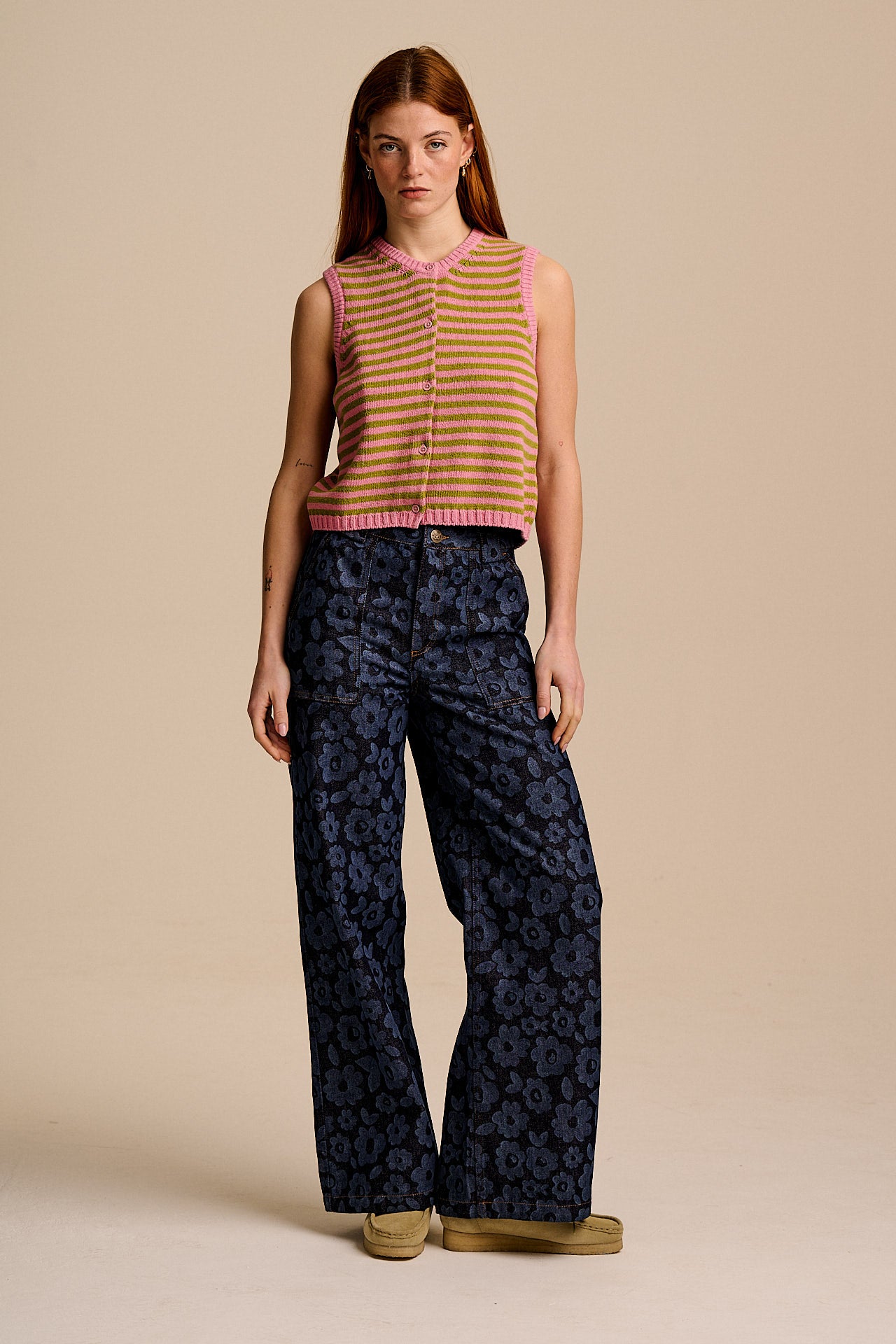 Delores - Wide Leg Denim Jeans in Indigo Vida Floral