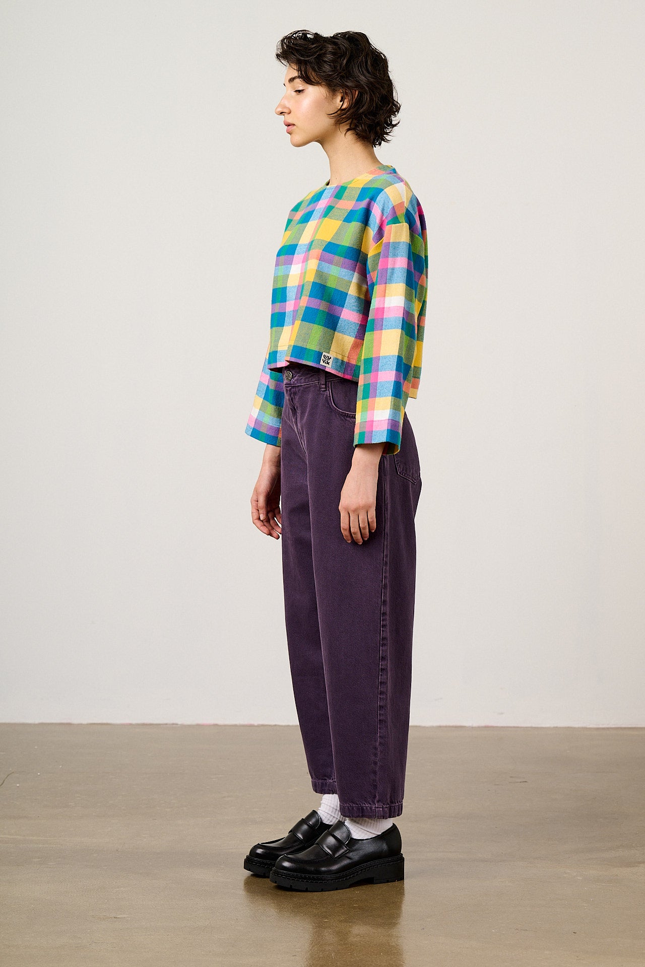 Drew - Straight Leg Denim Jeans in Purple Wash