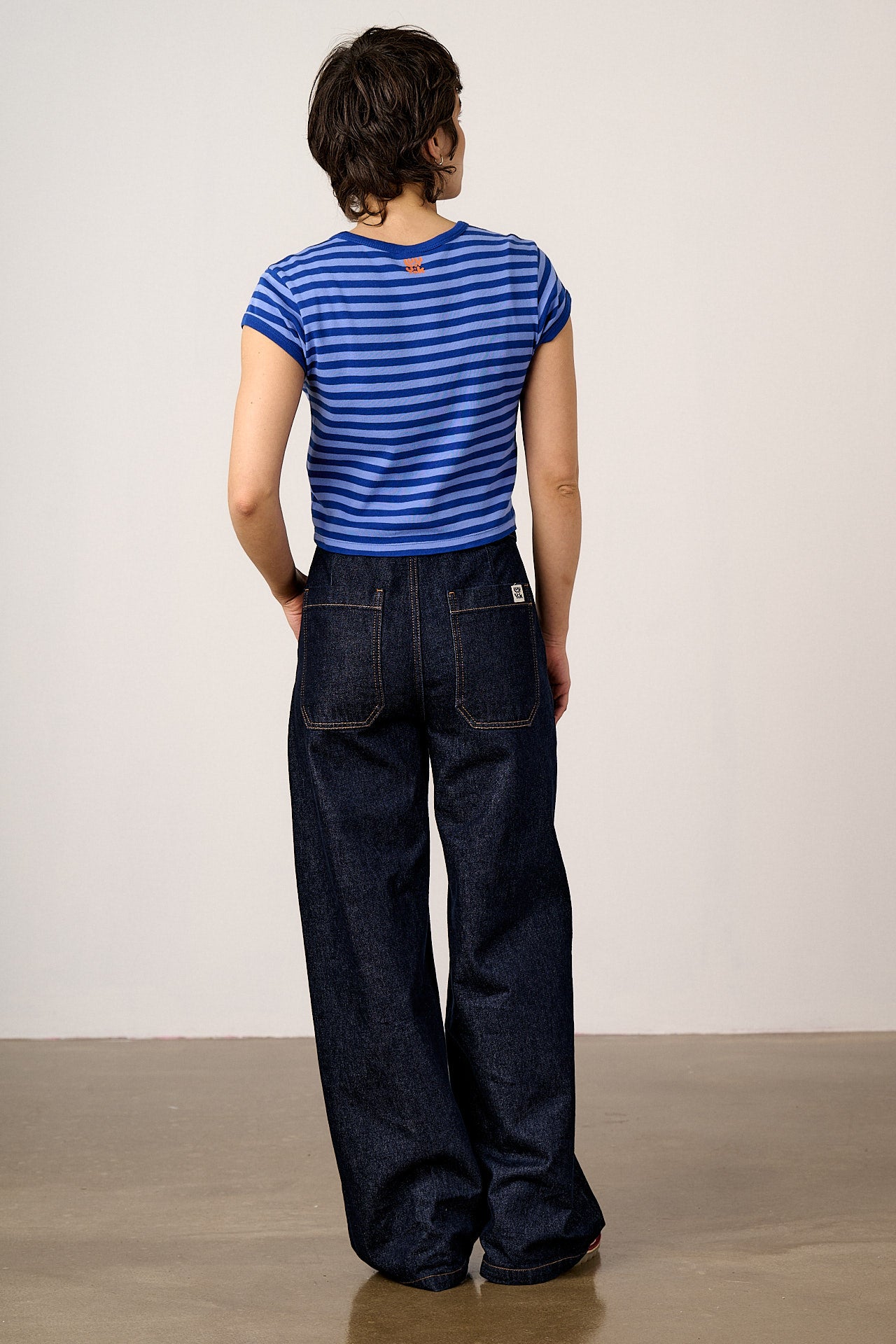 Fenn - Cotton Baby Tee in Navy Carrot Stripe